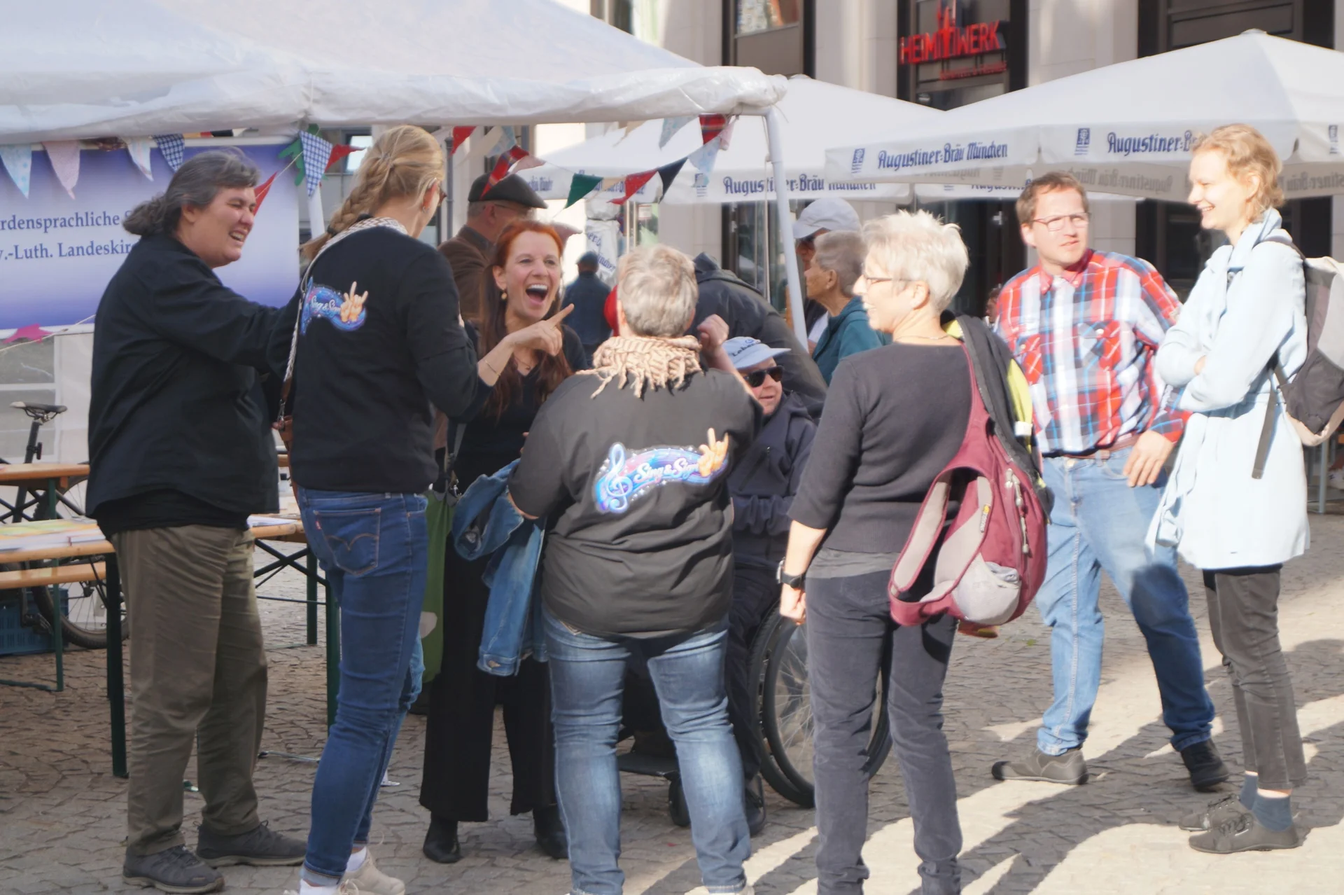 Bild: Mitglieder von Sing&Sign Leipzig