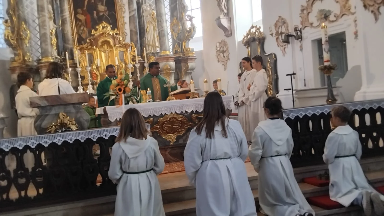 Bild: Gottesdienst mit Pfarrvikar Avinash