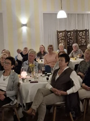 Foto des Albums: „Wir geben deinem Körper eine Zukunft –  Gesunder Darm, gesunder Mensch“