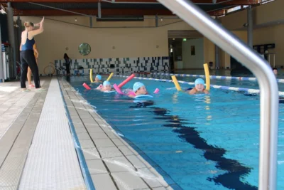 Foto des Albums: Badekappen für das Schulschwimmen