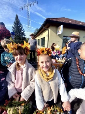 Foto des Albums: Erntedankumzug 🍁🌾☀️