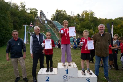 Foto des Albums: 2026-10-03 Internationales Skispringen