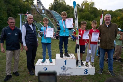 Foto des Albums: 2026-10-03 Internationales Skispringen