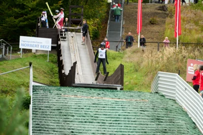 Foto des Albums: 2026-10-03 Internationales Skispringen