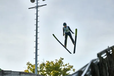 Foto des Albums: 2026-10-03 Internationales Skispringen