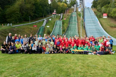 Foto des Albums: 2026-10-03 Internationales Skispringen