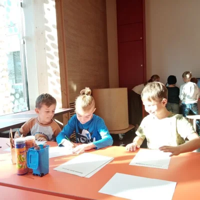 Foto des Albums: Besuch im Nawareum der Klassen 2a und 2b
