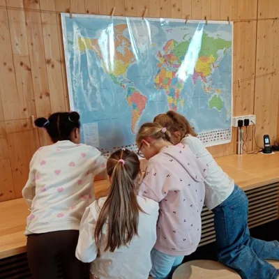 Foto des Albums: Besuch im Nawareum der Klassen 2a und 2b