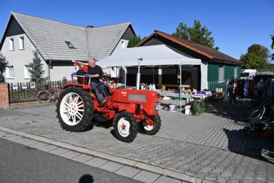 Foto des Albums: Trödelmarkt auf den Höfen im Eichenweg 2026