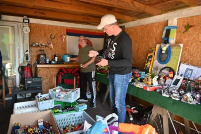 Foto des Albums: Trödelmarkt auf den Höfen im Eichenweg 2026