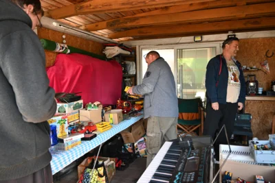 Foto des Albums: Trödelmarkt auf den Höfen im Eichenweg 2026