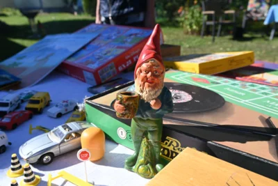 Foto des Albums: Trödelmarkt auf den Höfen im Eichenweg 2026