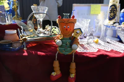 Foto des Albums: Trödelmarkt auf den Höfen im Eichenweg 2026