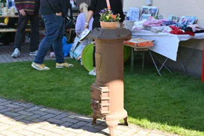 Foto des Albums: Trödelmarkt auf den Höfen im Eichenweg 2026
