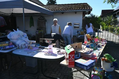 Foto des Albums: Trödelmarkt auf den Höfen im Eichenweg 2026