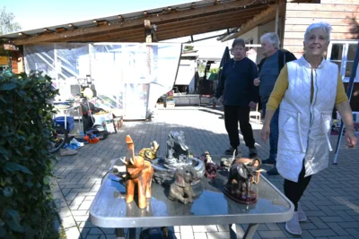 Foto des Albums: Trödelmarkt auf den Höfen im Eichenweg 2026