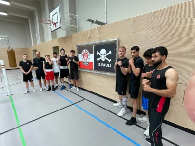 Foto des Albums: Trainingswochenende für unsere aktiven Boxer in Hamburg