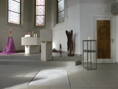 Foto des Albums: Kirche
