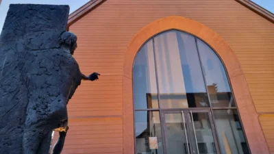 Foto des Albums: Kirche