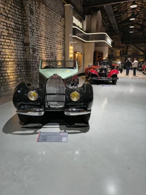 Foto des Albums: Ausflug: Herborn, Dillenburg, Nationales Automuseum