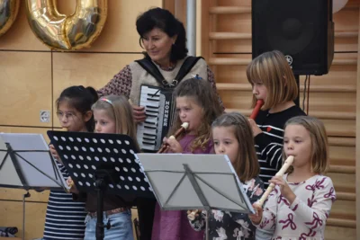 Foto des Albums: 50 Jahre Schule - ein kleiner Streifzug