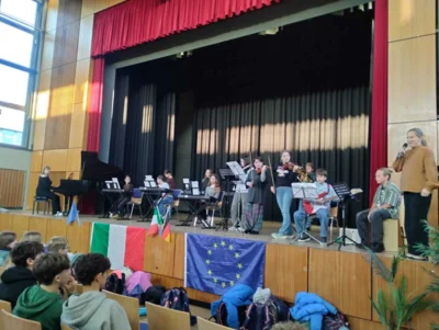 Tag 2 - Der erste Schultag 