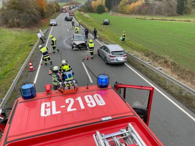 Foto des Albums: VU mit PKW auf der B173 am 19.10.2026