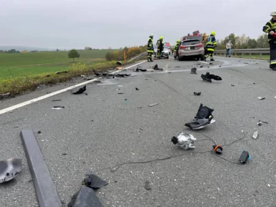 Foto des Albums: VU mit PKW auf der B173 am 19.10.2026