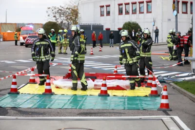 Dekon-Platz  (Bild vergr&ouml;&szlig;ern)