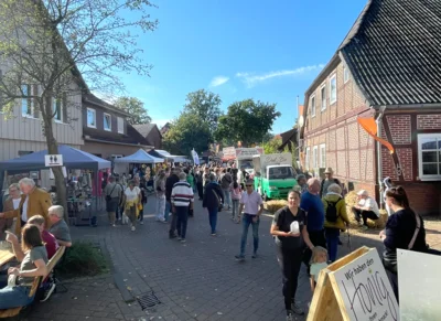 Besucher am Sonntag (2)  (Bild vergr&ouml;&szlig;ern)