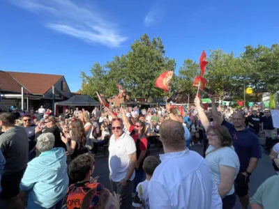 Dorfwette (2)  (Bild vergr&ouml;&szlig;ern)