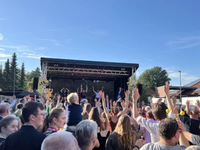 Dorfwette (4)  (Bild vergr&ouml;&szlig;ern)