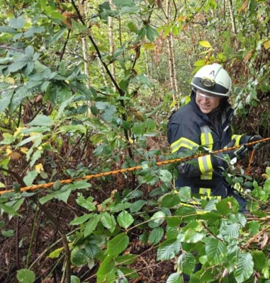 Foto des Albums: Feuerwehr übte an der Rietburgbahn Edenkoben für den Ernstfall.