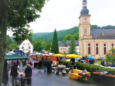Flohmarkt Springiersbach ©SonjaMüller (Bild vergrößern)
