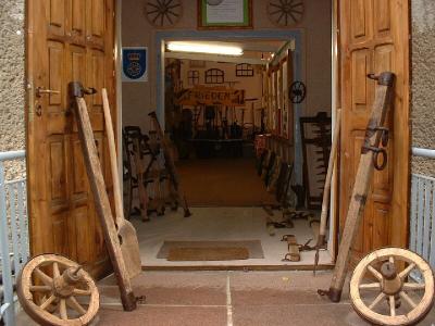 Osterfeuer am Dorfmuseum (Bild vergrößern)