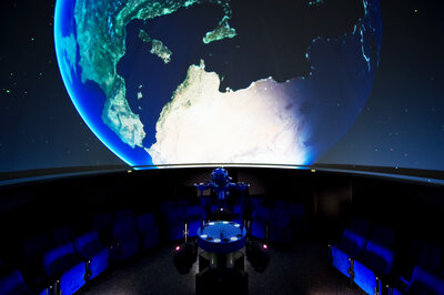 URANIA-Planetarium Yvonne Dickopf