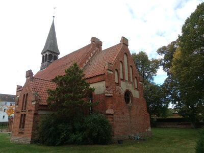 Kirche Marihn (Bild vergrößern)