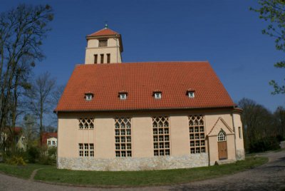 Finkenkruger Kirche (Bild vergrößern)