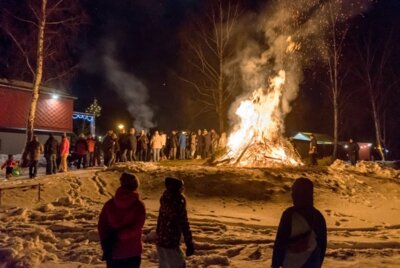 wärmendes Feuer