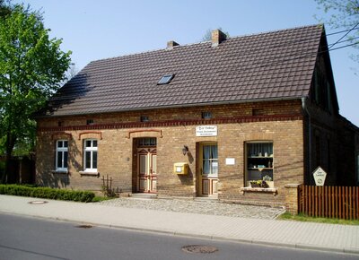 Der Laden in Bohsdorf, Foto: Bodo Schröter (CC BY-SA 3.0) (Bild vergrößern)