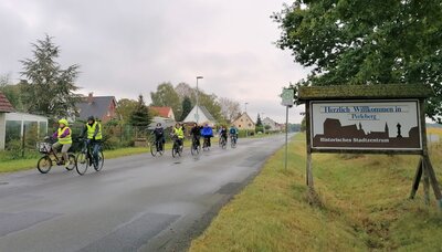 Foto Stadt Perleberg | 2020 konnte aufgrund der Pandemie keine Sternfahrt durchgeführt werden. Alternativ bot die Rolandstadt unter dem Namen Abradeln im September eine Ortsteil-Radtour an.