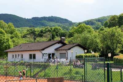 Tennis-Clubhaus○SonjaMüller (Bild vergrößern)