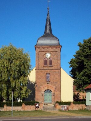 Foto: Dorfkirche Kleßen