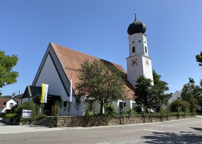 Pfarrkirche Miltach 2022 (Bild vergrößern)
