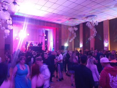 DJ-Party auf dem 2.Floor (Bild vergrößern)