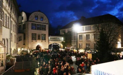 Schlossmarkt Gifhorn (Bild vergr&ouml;&szlig;ern)