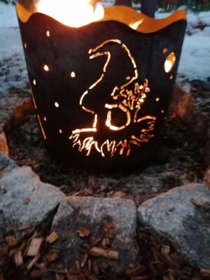 Adventszauber im Waldkindergarten (Bild vergrößern)