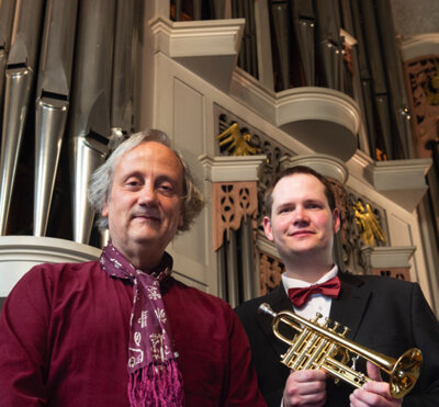 Martin Schröder (Trompete) und Hans-André Stamm (Orgel) (Bild vergrößern)