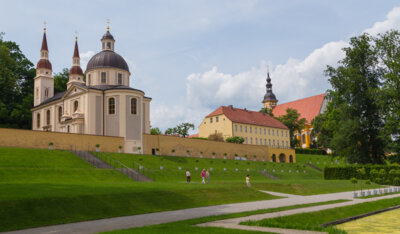 Kloster Neuzelle, Foto: J.-H. Janßen CC BY-SA 4.0 via Wikimedia Commons (Bild vergrößern)