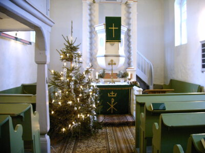 Herzlich willkommen zum Christfest-Gottesdienst in Schönefeld. (Bild vergrößern)